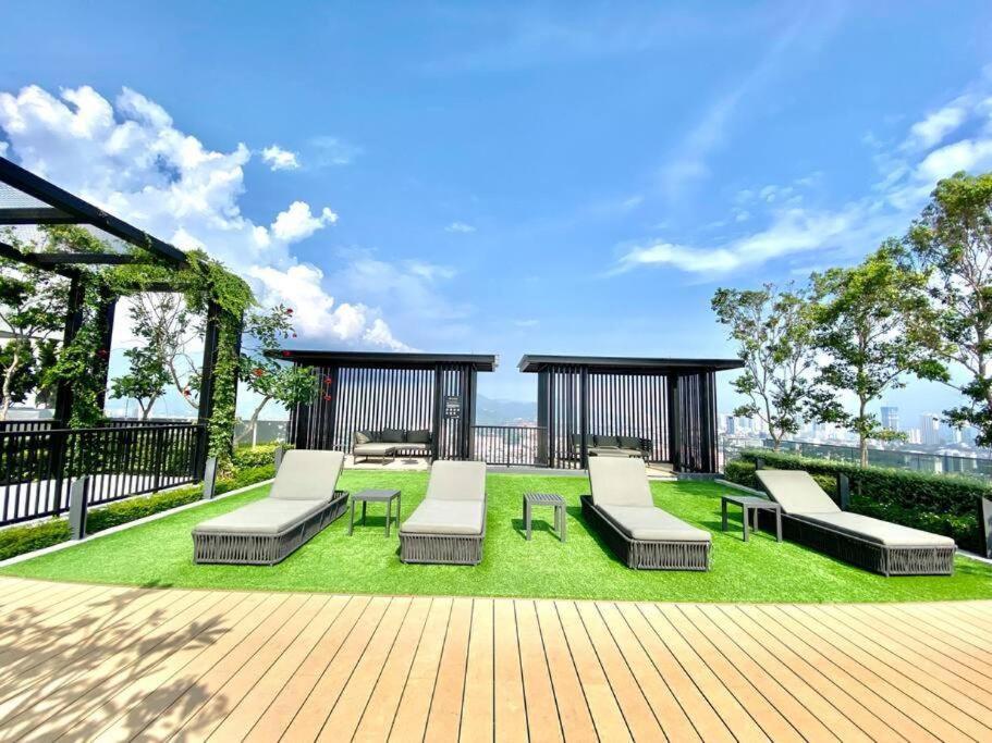 Beacon Executive Suites George Town Exterior foto